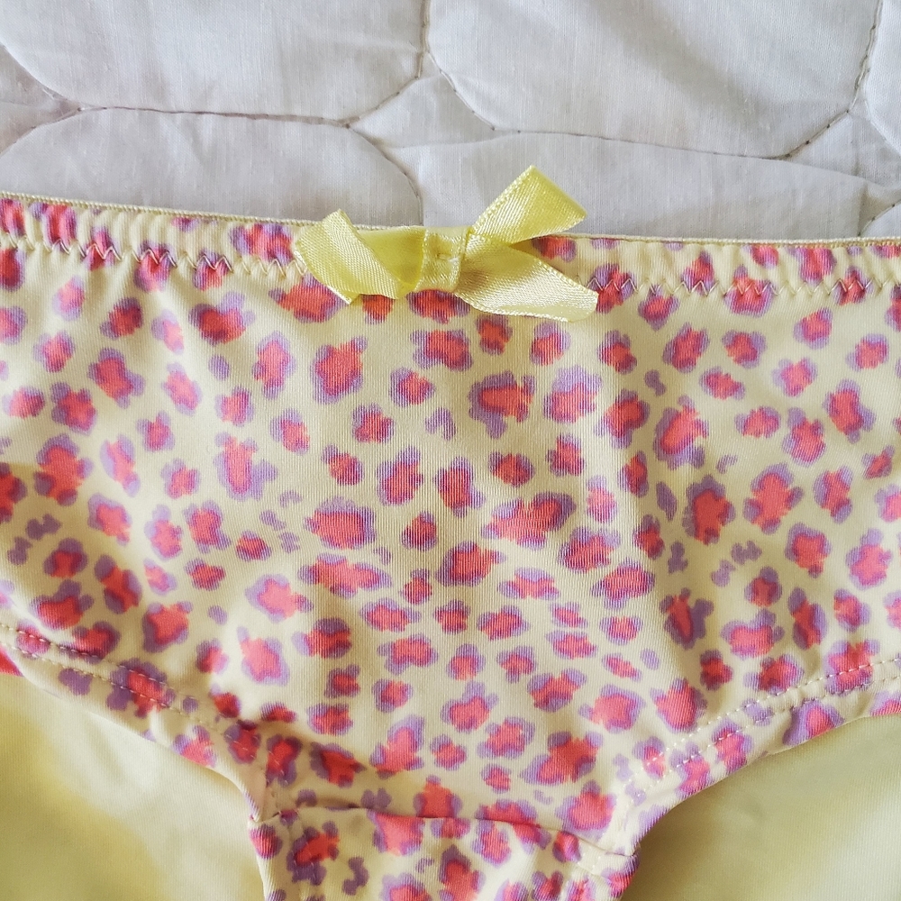 New under wear set - Picture 6 of 13